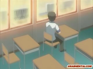 Megkötözés hentai koedukált nézés neki fiatal férfi szar -ban a classr