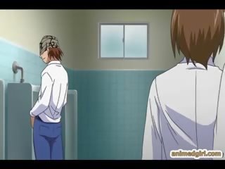 Bigboobs anime dashnor i shkëlqyer qirje në the tualet